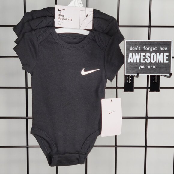 Nike 3-Pack Baby Bodysuits - Black, 3 Months - Soft & Sporty Essentials - Picture 4 of 4